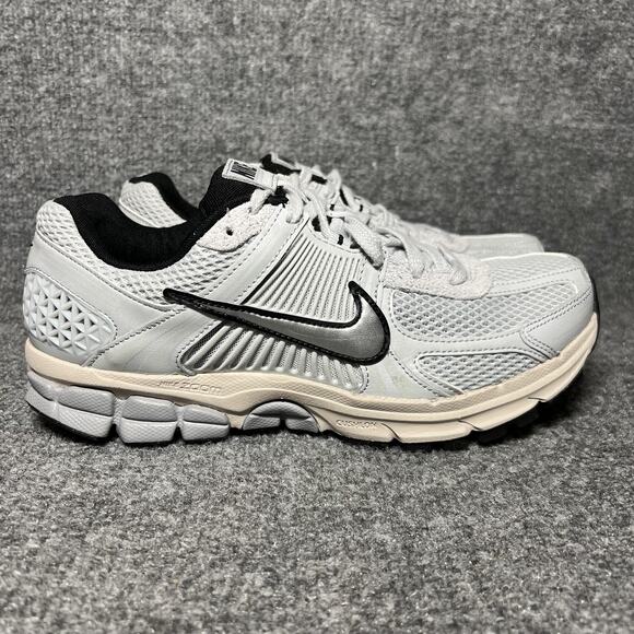 Nike Vomero 5 Shoes Womens Size 10 Running Cushlon Mesh FN6742-002 - Picture 1 of 9